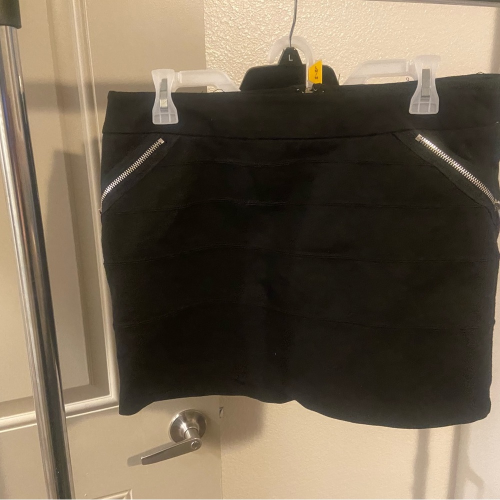Bcbg skirt